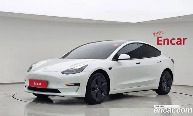 Tesla Model 3, 2022, 33 404 км