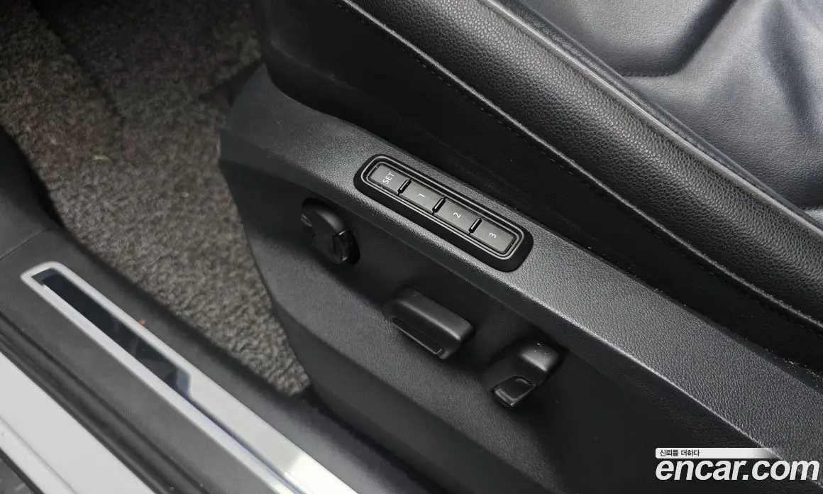 Volkswagen Tiguan 2018 2.0 автомат (гидро), фото 18 Volkswagen Tiguan 2018 2.0 автомат (гидро), фото 18