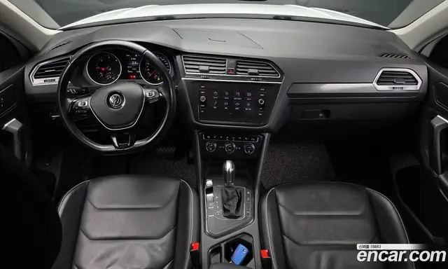 Volkswagen Tiguan 2018 2.0 автомат (гидро), миниатюра 7 Volkswagen Tiguan 2018 2.0 автомат (гидро), миниатюра 7