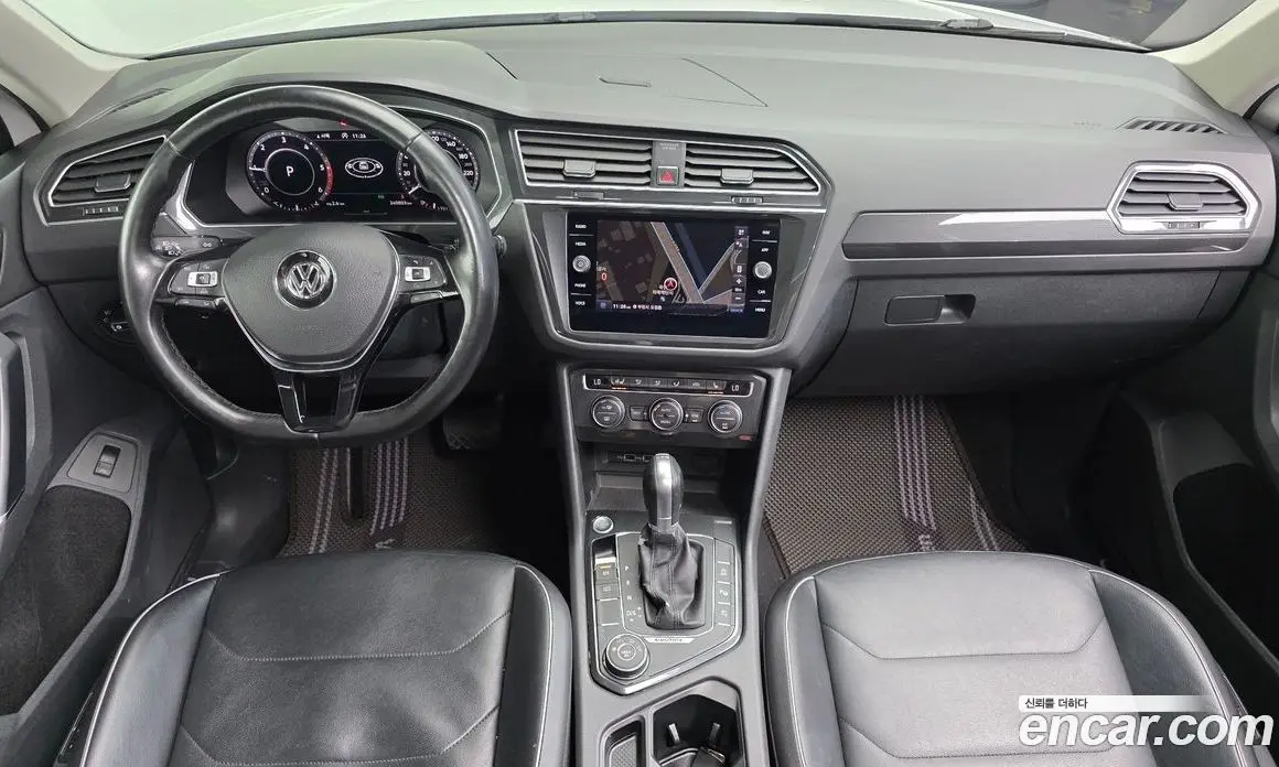 Volkswagen Tiguan 2018 2.0 автомат (гидро), фото 7 Volkswagen Tiguan 2018 2.0 автомат (гидро), фото 7