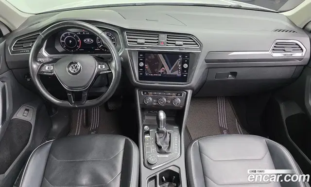 Volkswagen Tiguan 2018 2.0 автомат (гидро), миниатюра 7 Volkswagen Tiguan 2018 2.0 автомат (гидро), миниатюра 7
