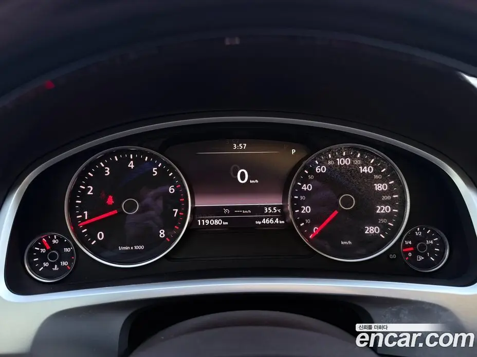 Volkswagen Touareg 2015 3.6 автомат (гидро), фото 15 Volkswagen Touareg 2015 3.6 автомат (гидро), фото 15
