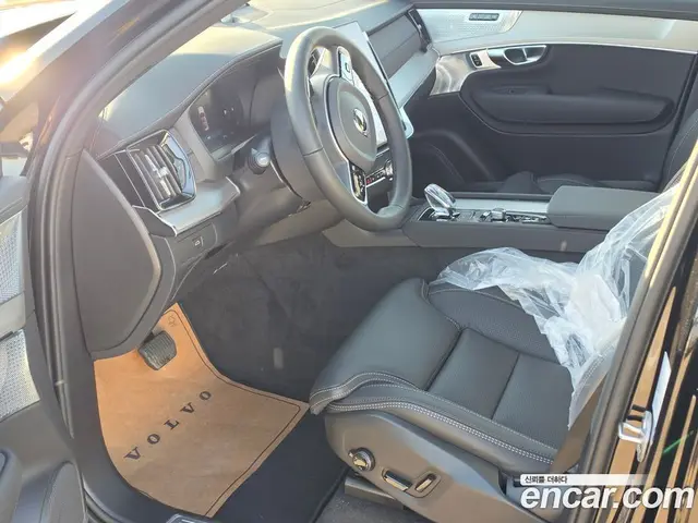 Volvo XC90 2026 2.0 автомат (гидро), миниатюра 6