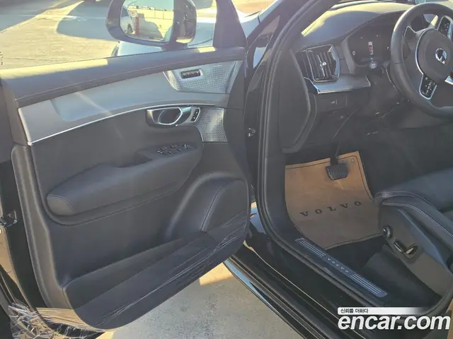 Volvo XC90 2026 2.0 автомат (гидро), миниатюра 7