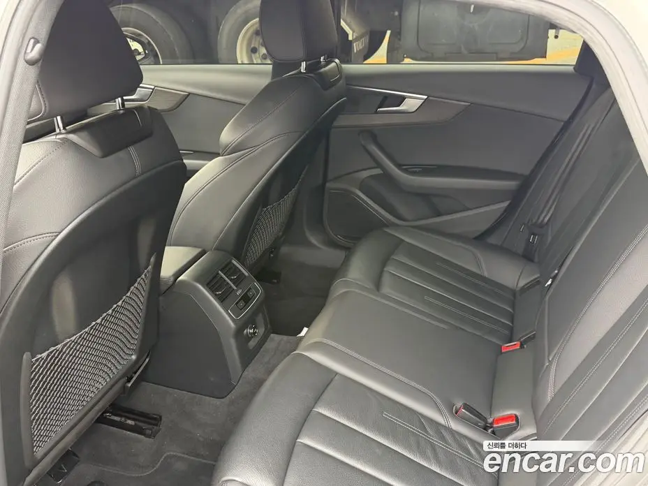 Audi A4 2019 2.0 автомат (гидро), фото 11 Audi A4 2019 2.0 автомат (гидро), фото 11