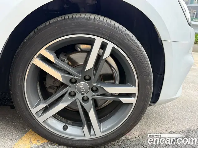 Audi A4 2019 2.0 автомат (гидро), миниатюра 9 Audi A4 2019 2.0 автомат (гидро), миниатюра 9