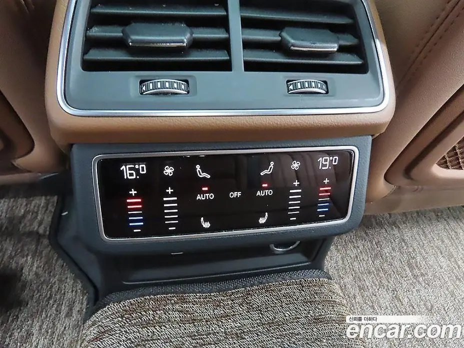 Audi A6 2022 2.0 автомат (гидро), фото 10