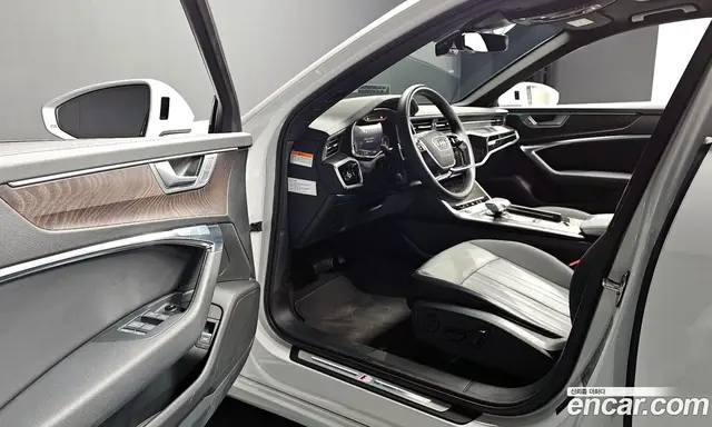 Audi A6 2022 2.0 автомат (гидро), миниатюра 12