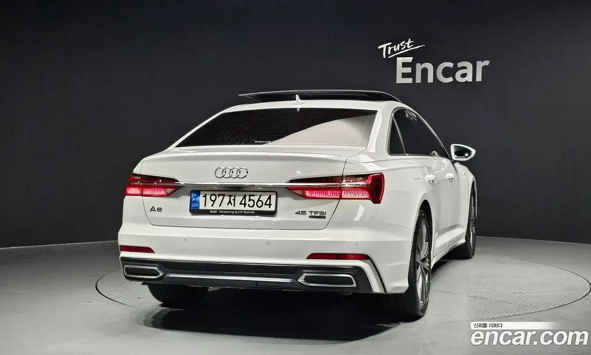 Audi A6 2022 2.0 автомат (гидро), фото 4