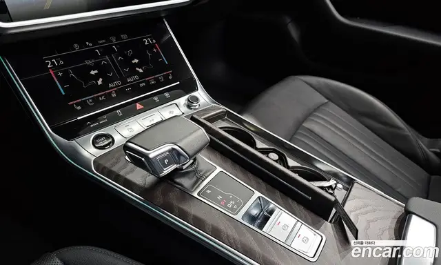 Audi A6 2022 2.0 автомат (гидро), миниатюра 9