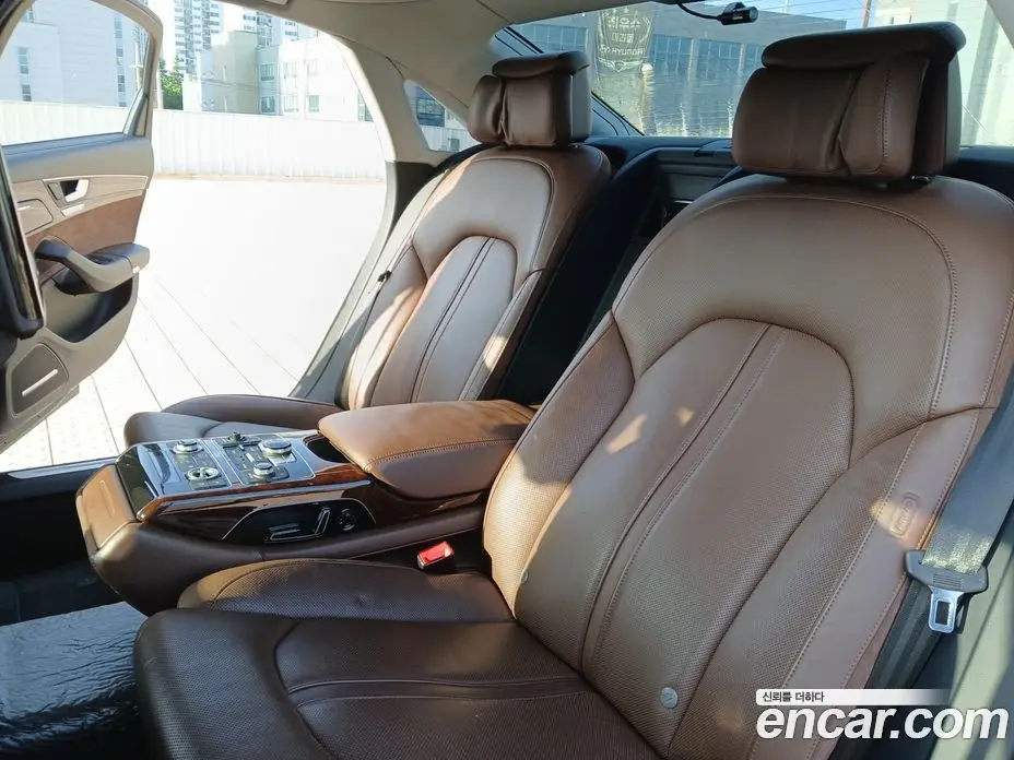 Audi A8 2011 3.0 автомат (гидро), фото 13