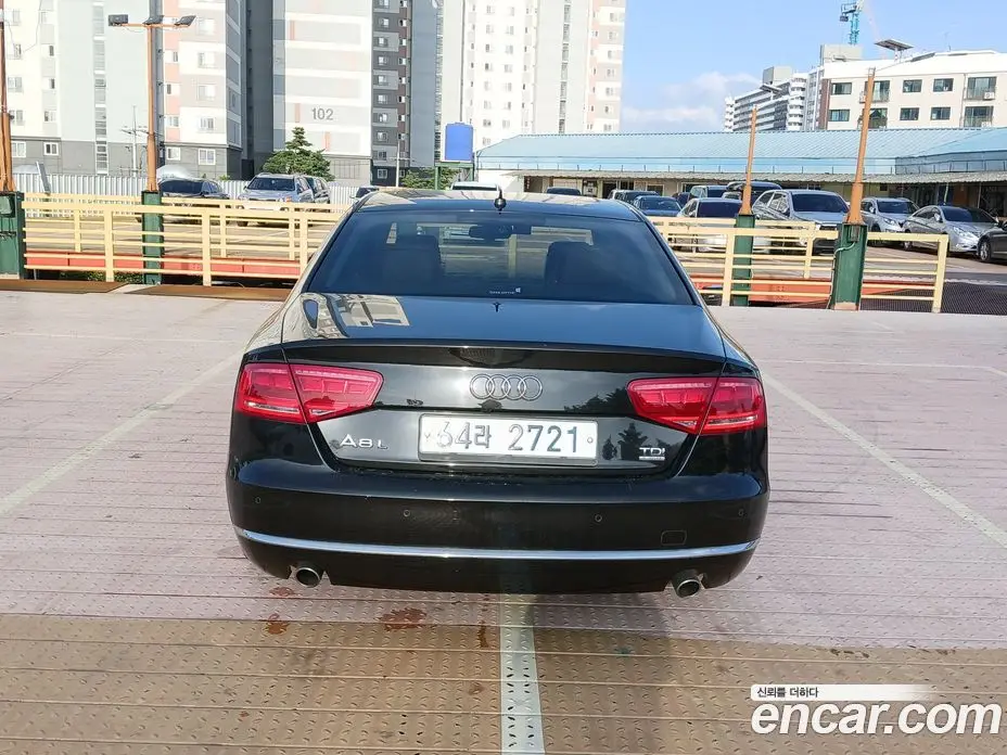 Audi A8 2011 3.0 автомат (гидро), фото 5