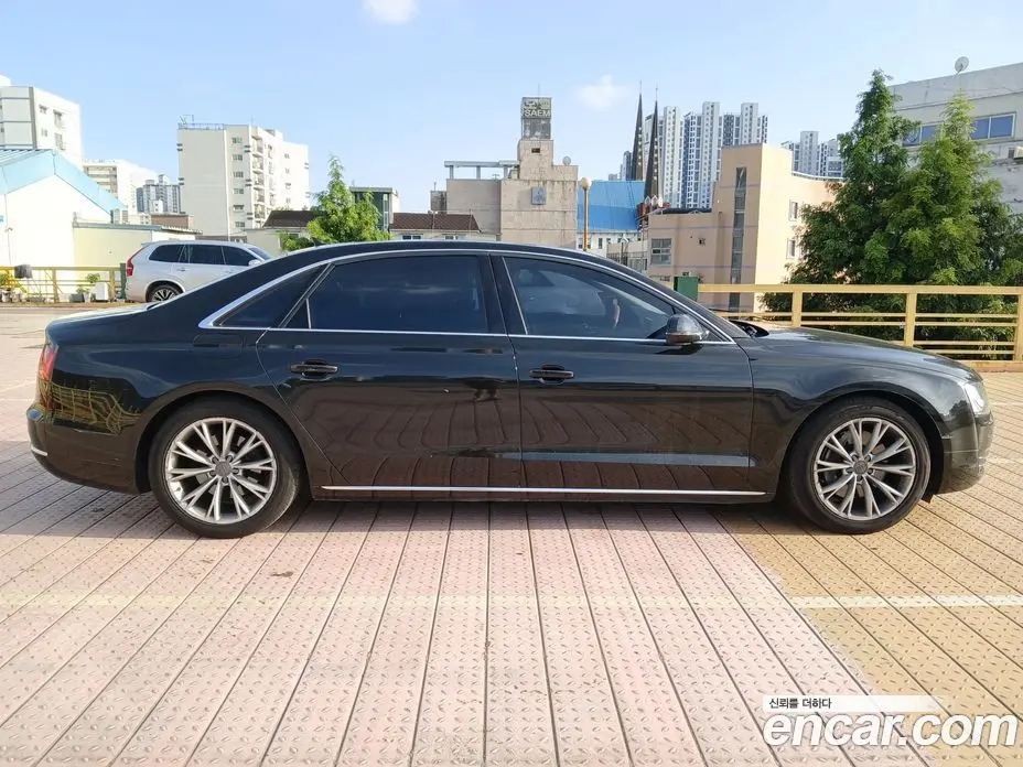 Audi A8 2011 3.0 автомат (гидро), фото 6