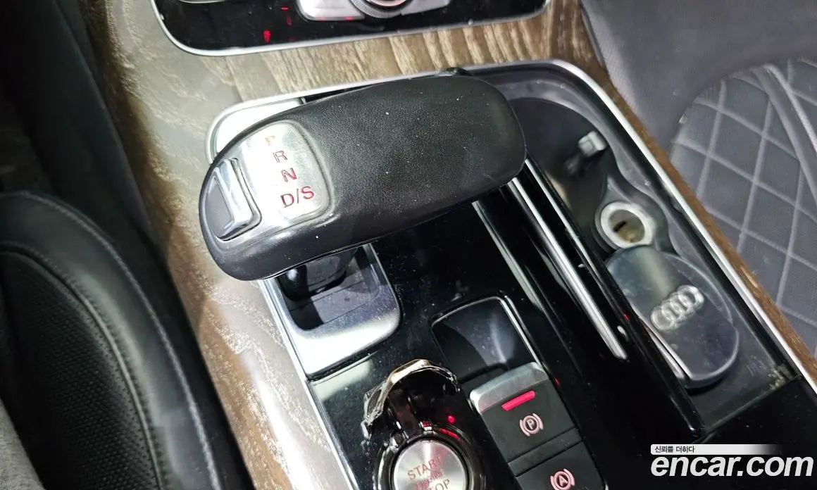 Audi A8 2016 3.0 автомат (гидро), фото 9