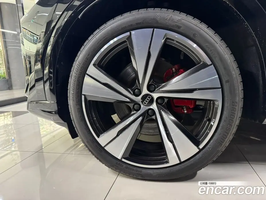 Audi Q5 2025 2.0 автомат (гидро), фото 13 Audi Q5 2025 2.0 автомат (гидро), фото 13