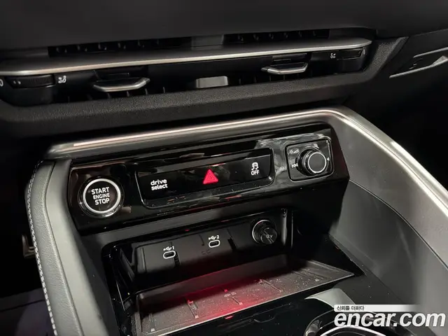 Audi Q5 2025 2.0 автомат (гидро), миниатюра 5 Audi Q5 2025 2.0 автомат (гидро), миниатюра 5