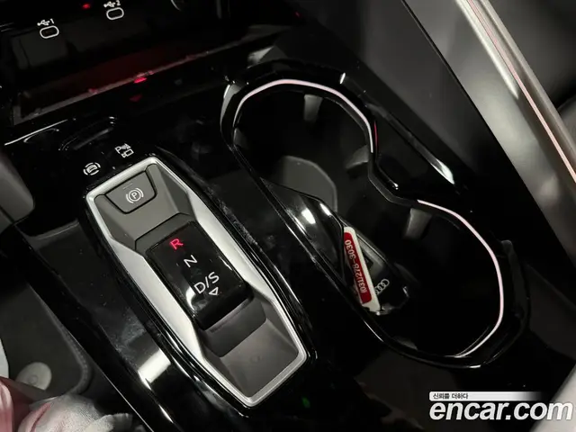 Audi Q5 2025 2.0 автомат (гидро), миниатюра 6 Audi Q5 2025 2.0 автомат (гидро), миниатюра 6
