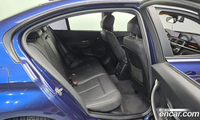 BMW 3 серия 2016 2.0 автомат (гидро), миниатюра 12