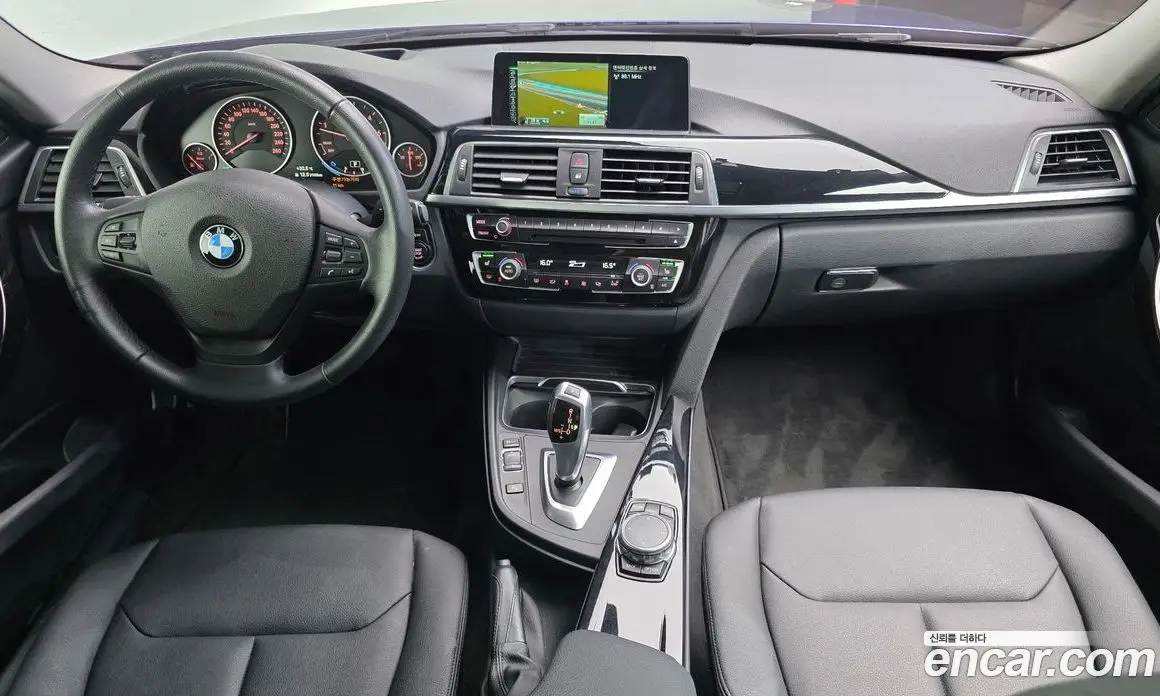 BMW 3 серия 2016 2.0 автомат (гидро), фото 7