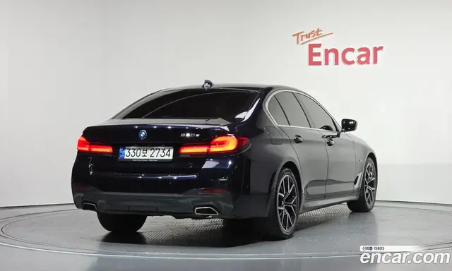 BMW 5 серия 2022 2.0 автомат (гидро), миниатюра 2