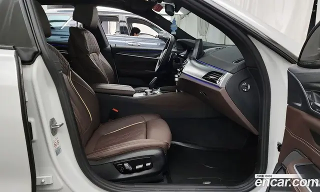 BMW 6 серия 2023 2.0 автомат (гидро), миниатюра 11