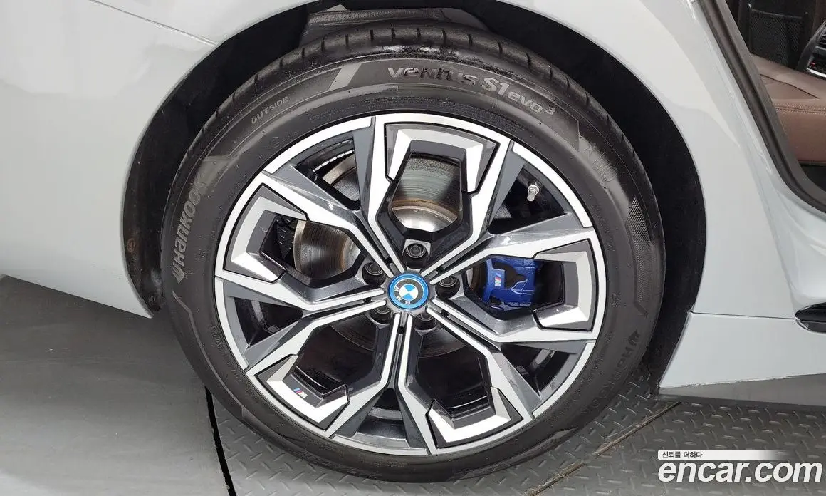 BMW i4 2024 0.2 автомат (гидро), фото 5 BMW i4 2024 0.2 автомат (гидро), фото 5