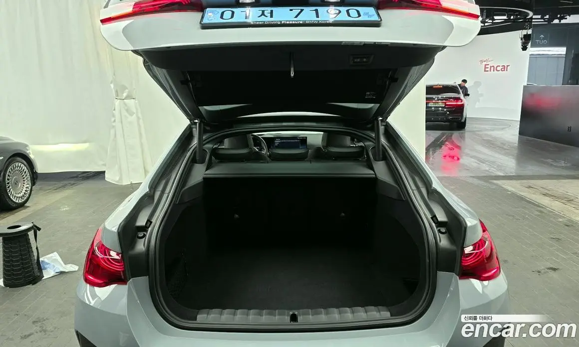 BMW i4 2025 0.2 автомат (гидро), фото 20
