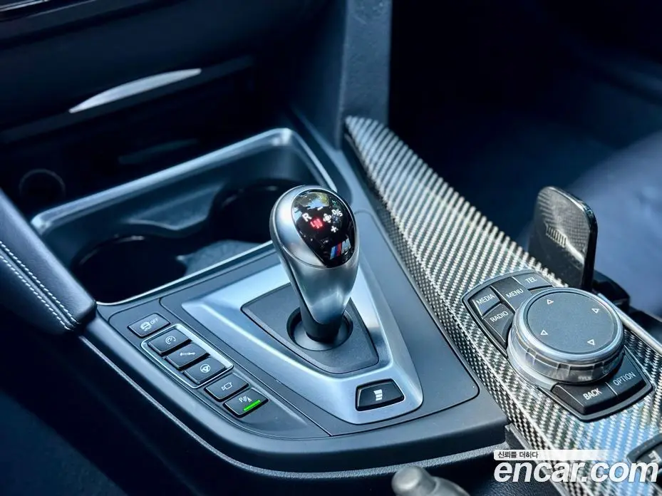 BMW M4 2016 3.0 автомат (гидро), фото 12 BMW M4 2016 3.0 автомат (гидро), фото 12