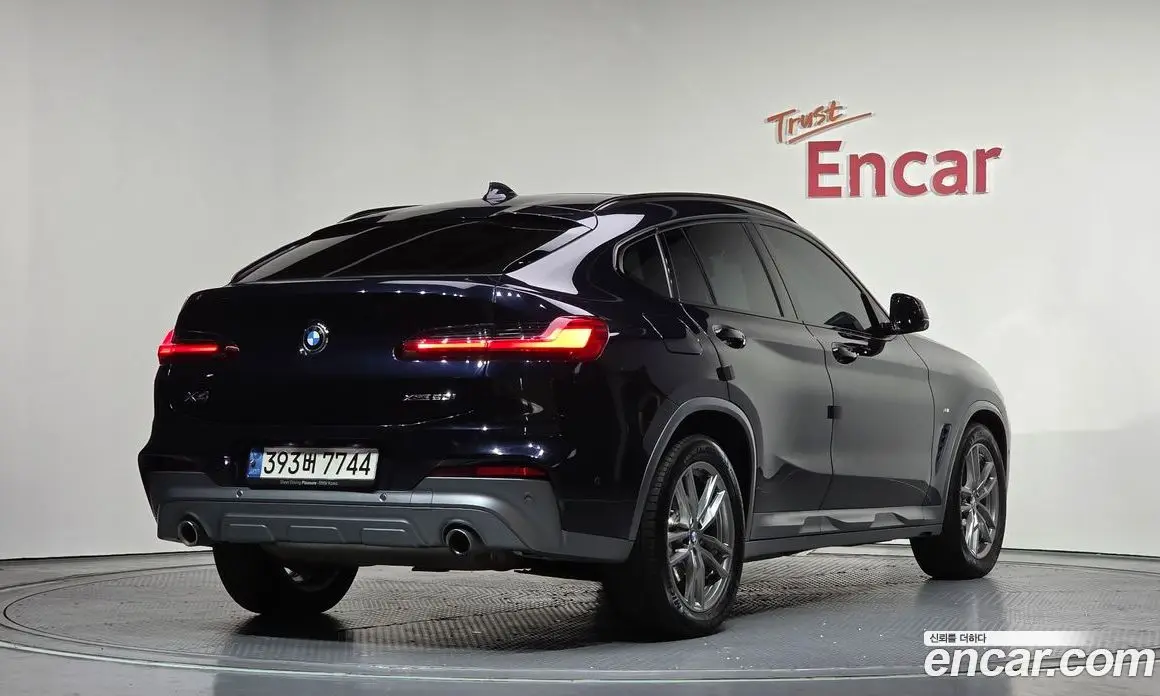 BMW X4 2021 2.0 автомат (гидро), фото 2 BMW X4 2021 2.0 автомат (гидро), фото 2