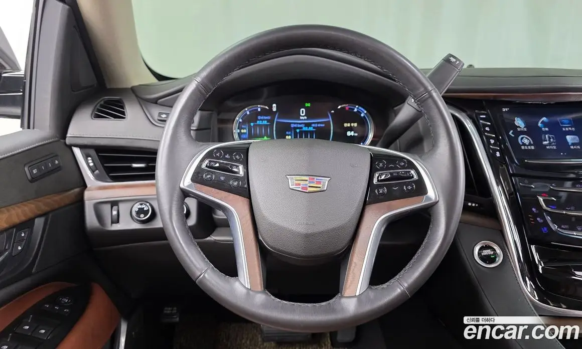 Cadillac Escalade 2018 6.2 автомат (гидро), фото 13 Cadillac Escalade 2018 6.2 автомат (гидро), фото 13