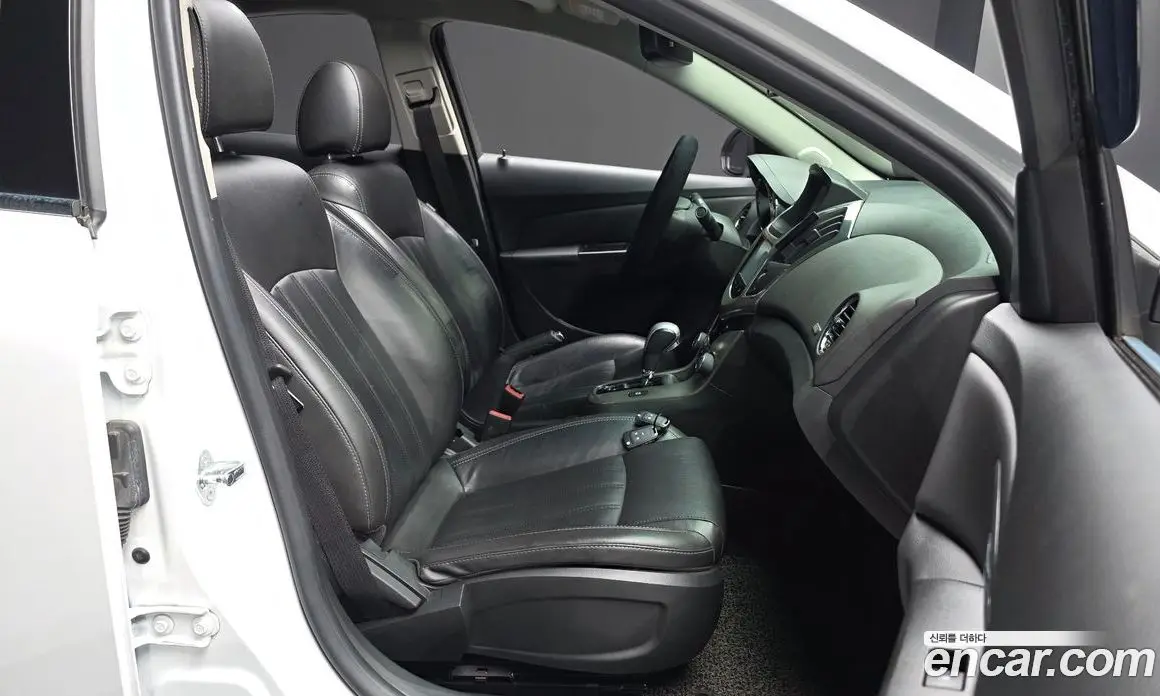 Chevrolet Cruze 2014 1.4 автомат (гидро), фото 11 Chevrolet Cruze 2014 1.4 автомат (гидро), фото 11