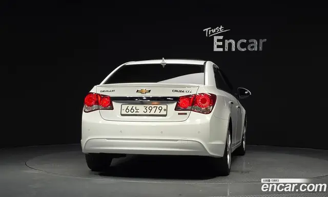 Chevrolet Cruze 2014 1.4 автомат (гидро), миниатюра 4 Chevrolet Cruze 2014 1.4 автомат (гидро), миниатюра 4