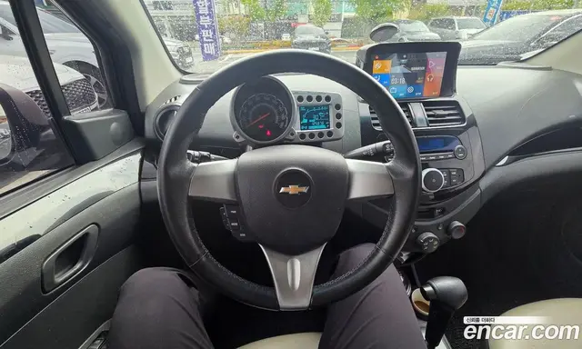 Chevrolet Spark 2012 1.0 автомат (гидро), миниатюра 9