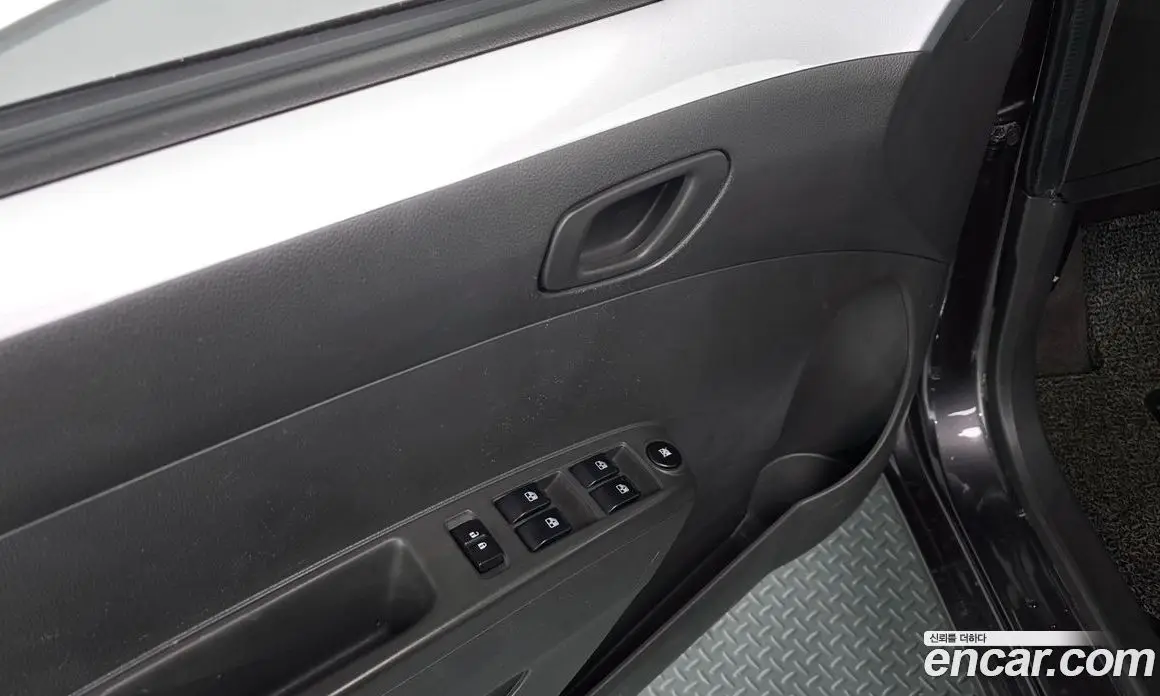 Chevrolet Spark 2013 1.0 автомат (гидро), фото 16