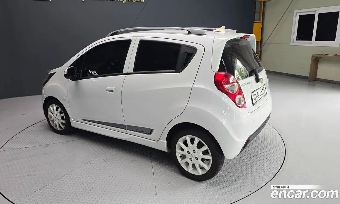 Chevrolet Spark 2015 1.0 автомат (гидро), фото 4 Chevrolet Spark 2015 1.0 автомат (гидро), фото 4