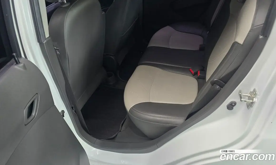 Chevrolet Spark 2015 1.0 автомат (гидро), фото 8 Chevrolet Spark 2015 1.0 автомат (гидро), фото 8