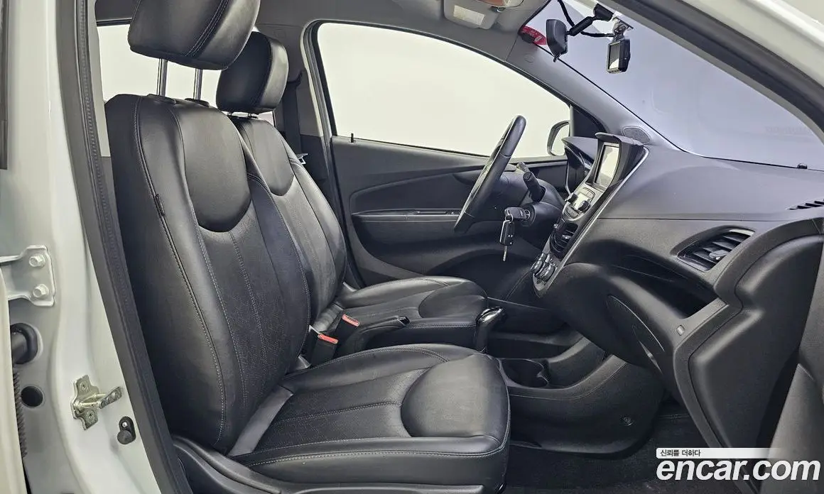 Chevrolet Spark 2016 1.0 автомат (гидро), фото 11