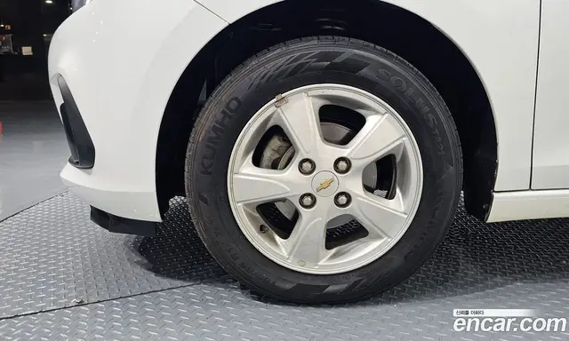 Chevrolet Spark 2016 1.0 автомат (гидро), миниатюра 5
