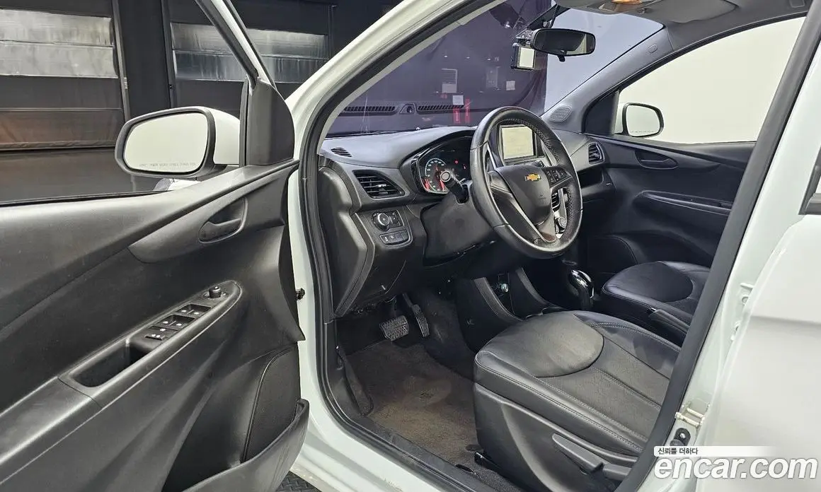 Chevrolet Spark 2016 1.0 автомат (гидро), фото 10