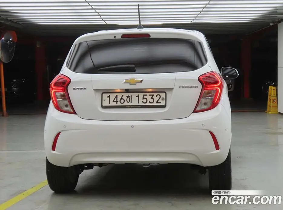 Chevrolet Spark 2021 1.0 автомат (гидро), фото 3