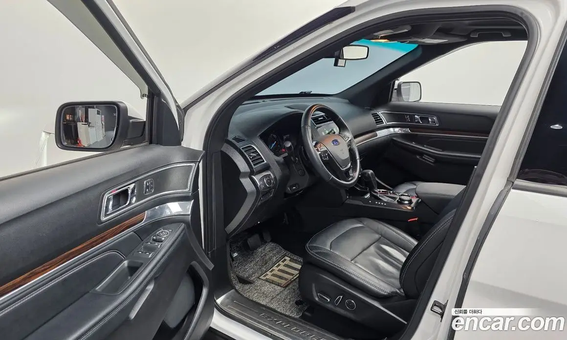 Ford Explorer 2016 2.3 автомат (гидро), фото 10