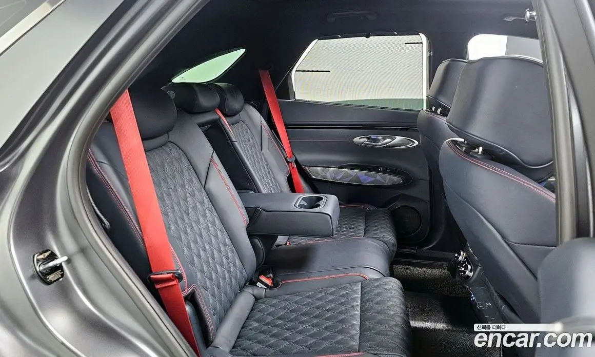 Genesis GV70 2021 2.5 автомат (гидро), фото 12