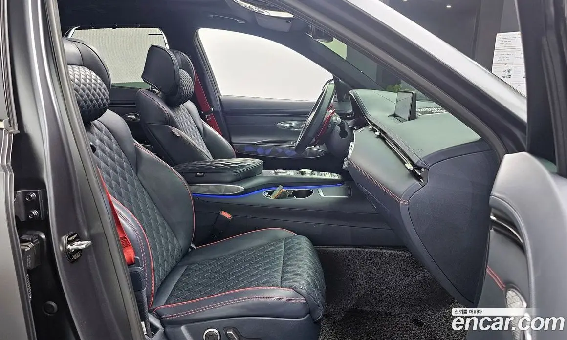 Genesis GV70 2021 2.5 автомат (гидро), фото 10