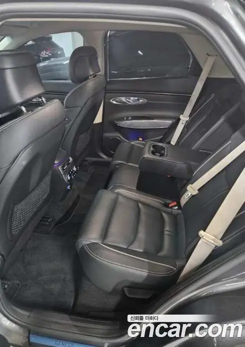 Genesis GV70 2022 0.1 автомат (гидро), миниатюра 10