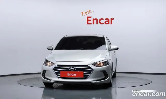 Hyundai Avante 2015 1.6 автомат (гидро), миниатюра 3