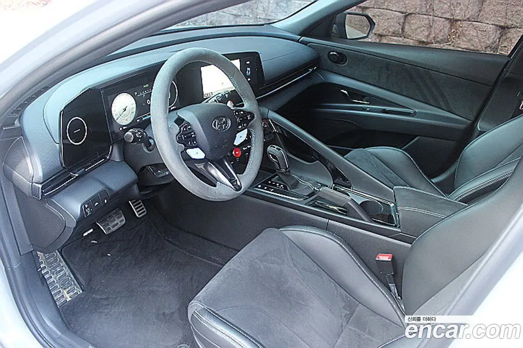 Hyundai Avante 2021 2.0 автомат (гидро), фото 11