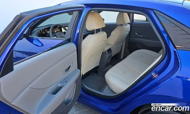 Hyundai Avante 2023 1.6 автомат (гидро), миниатюра 12