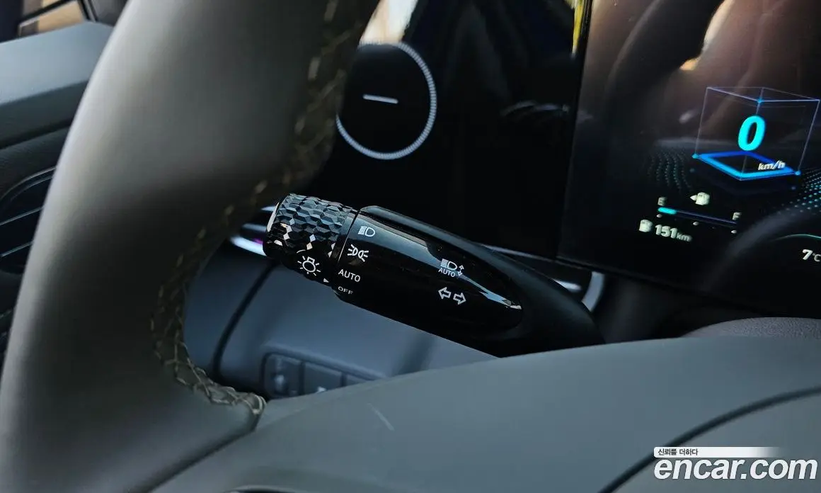 Hyundai Avante 2023 1.6 автомат (гидро), фото 18