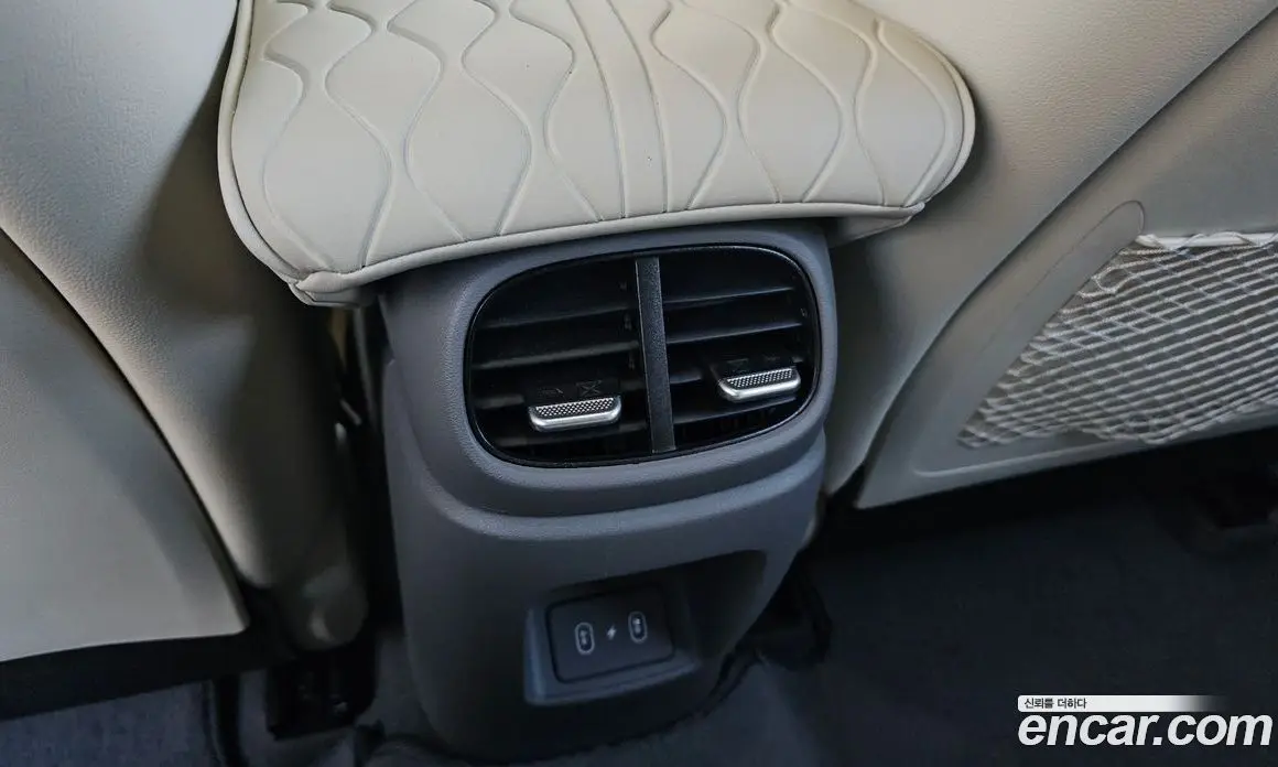 Hyundai Avante 2023 1.6 автомат (гидро), фото 20