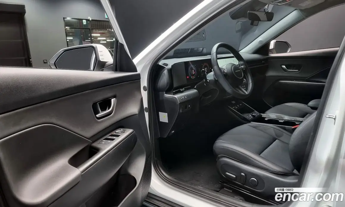 Hyundai Kona 2023 1.6 автомат (гидро), фото 11 Hyundai Kona 2023 1.6 автомат (гидро), фото 11